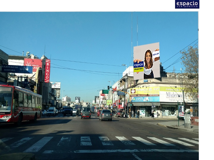 AV. H. YRIGOYEN 4400 LANUS CENTRO